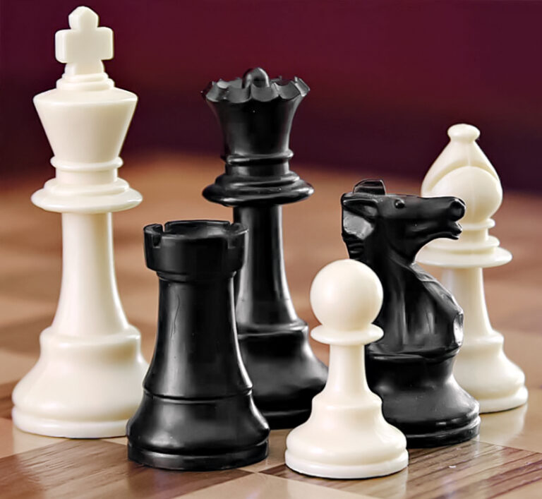 Членство Федерации шахмат России в FIDE приостановлено: юридические последствия для участников